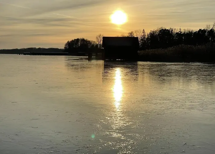 Seepark Heidenholz, Plau Am *